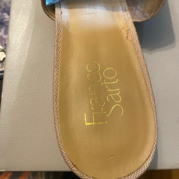 Franco Sarto  L-Tallen Lt. Blush suede mule women’s size 13 - Picture 4 of 8